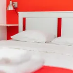 Lisbon Apartment, Historic Charm & Cosy Living In Old Santana Hill Apartmán *